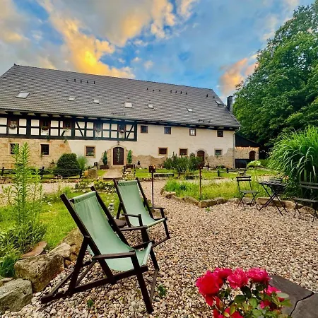 Couple Retreat In A Historic Loft Surrounded By Nature * Ploczki Gorne